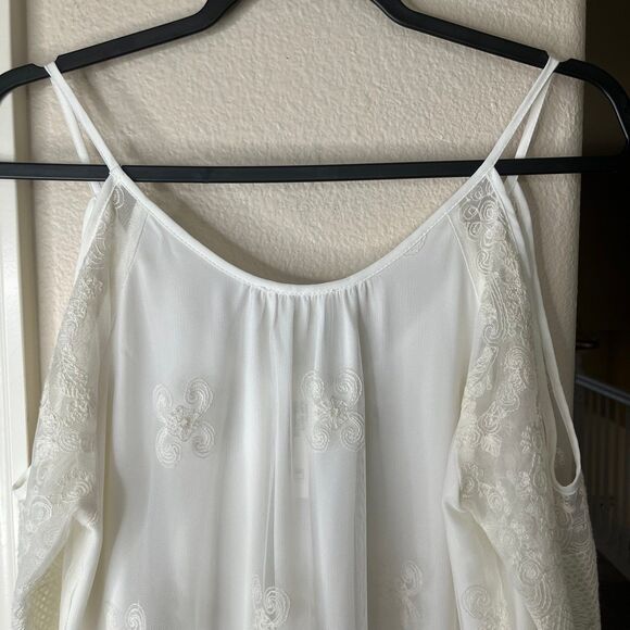 NWT Women’s Cold Should Round Neck Embroidery Dress-Glam Size Small #364 - Picture 6 of 12